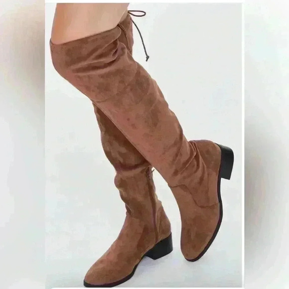 Low Heel Over the Knee Boots - Picture 2 of 6